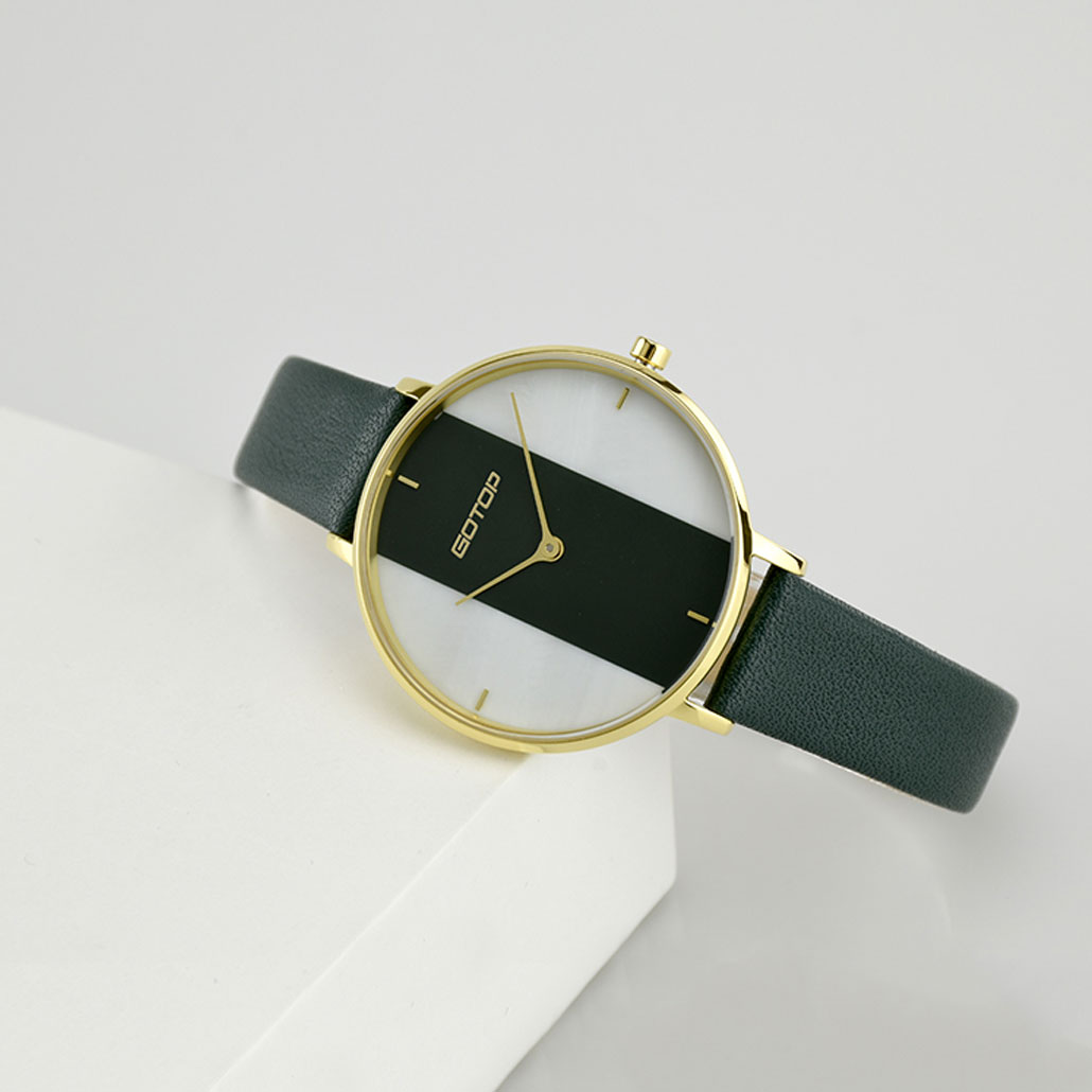 SS653 White Women's Watch With Leather Strap And Stripe Detail