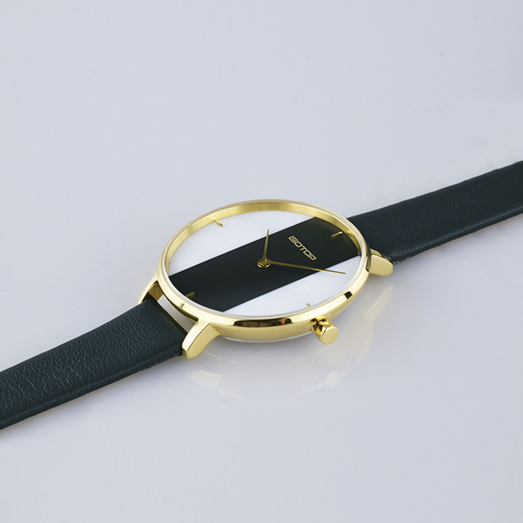SS653 White Women's Watch With Leather Strap And Stripe Detail