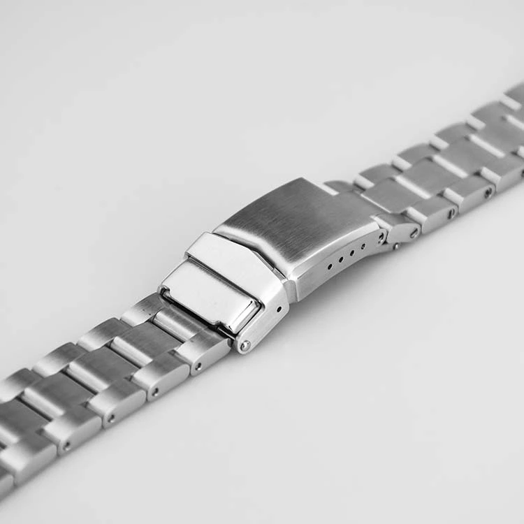 Stainless Steel Watch Strap In Silver